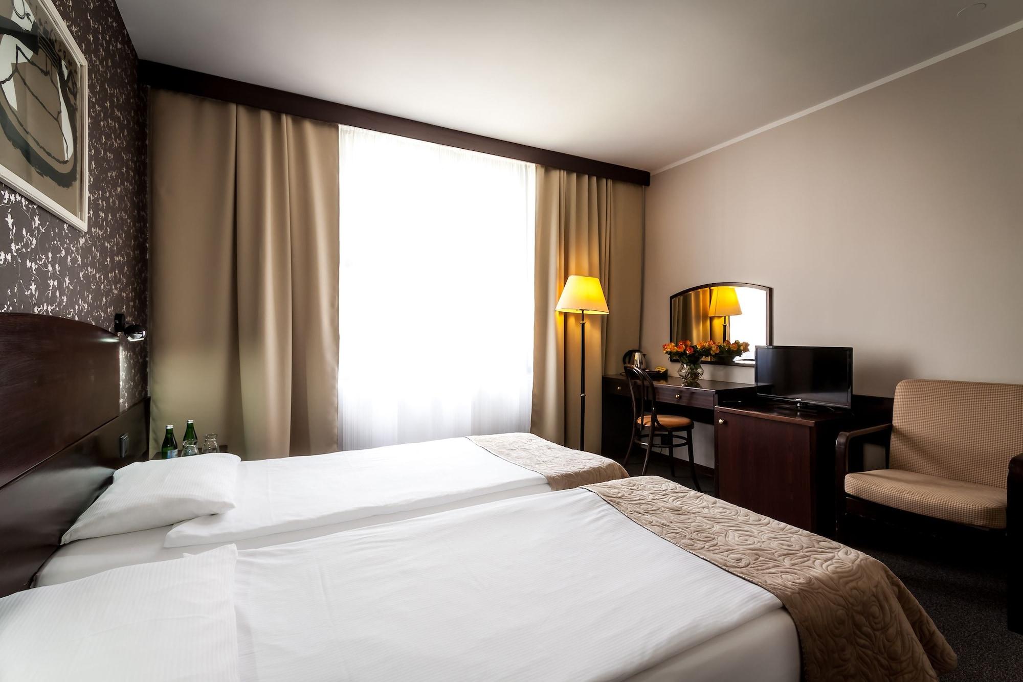 Go Cracow Resort Krakkó Kültér fotó