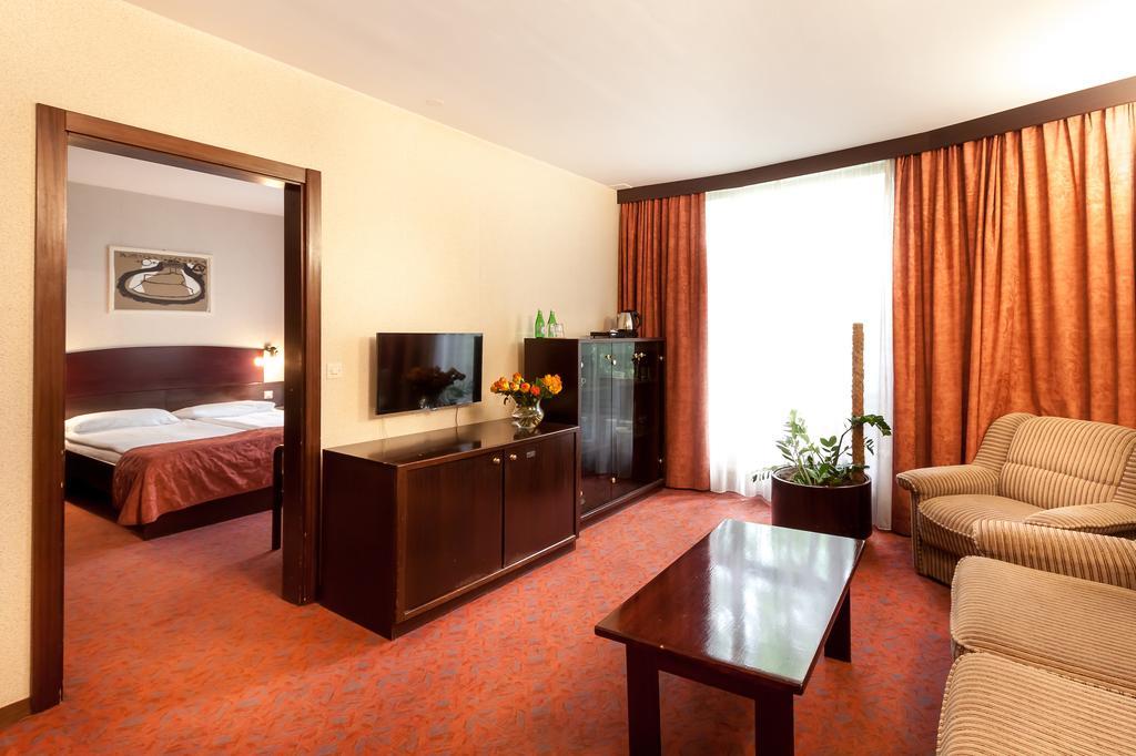 Go Cracow Resort Krakkó Kültér fotó
