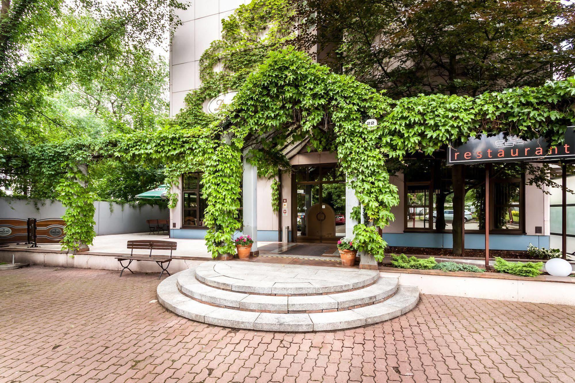 Go Cracow Resort Krakkó Kültér fotó